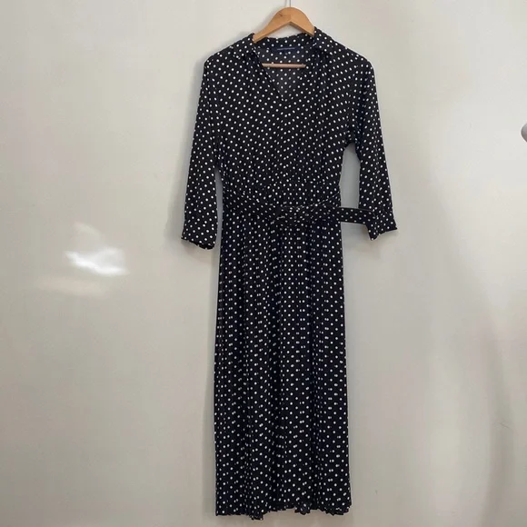 French Connection - Spotted long sleeve Dress with pleated skirt - Size 10 - Picture 2 of 8